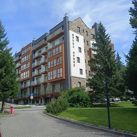 Ovruc Vadian 아파트 *