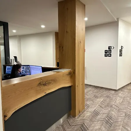 Ovruč Vadian Apartamento *